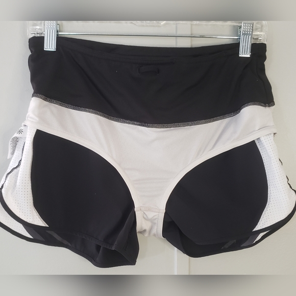Athleta Black and White Acceleration Running Shorts 3.5" - Picture 10 of 14